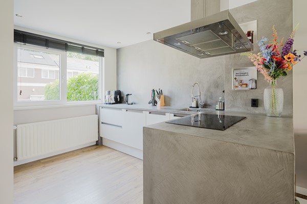 Medium property photo - Snoekenveen 102, 3205 CM Spijkenisse